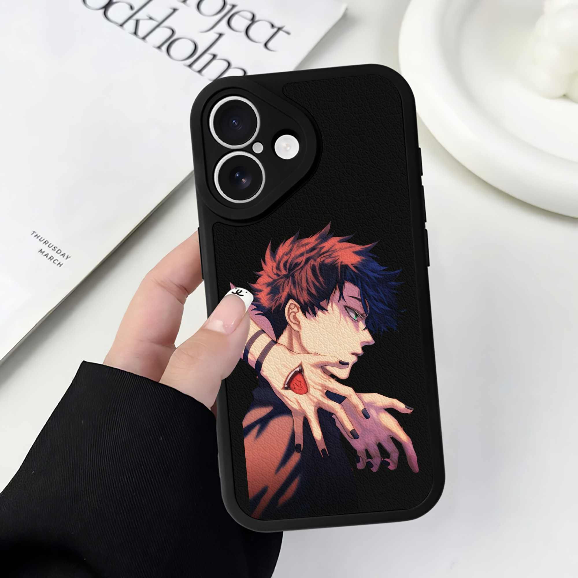 （画像用） 呪術廻戦 Jujutsu Kaisen 【iPhone 16シリーズ対応】シリコンスマホケース（レザー調） 材質：シリコン